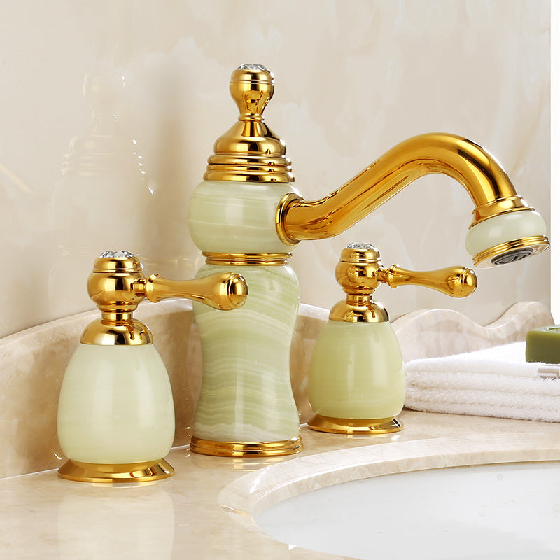 Traditional Wide Spread Bathroom Faucet Elegant Lavatory Faucet Clearhalo 'Bathroom Remodel & Bathroom Fixtures' 'Bathroom Sink Faucets' 'Bathroom Sinks & Faucet Components' 'bathroom_sink_faucets' 'Home Improvement' 'home_improvement' 'home_improvement_bathroom_sink_faucets' 7364736