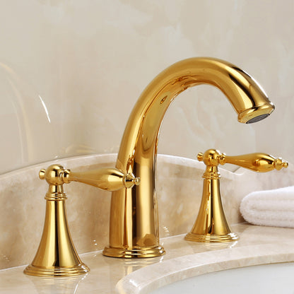 Traditional Wide Spread Bathroom Faucet Elegant Lavatory Faucet Gold Clearhalo 'Bathroom Remodel & Bathroom Fixtures' 'Bathroom Sink Faucets' 'Bathroom Sinks & Faucet Components' 'bathroom_sink_faucets' 'Home Improvement' 'home_improvement' 'home_improvement_bathroom_sink_faucets' 7364742