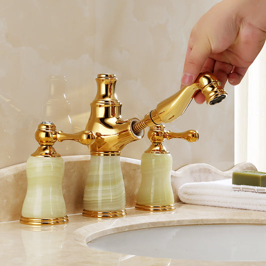Traditional Wide Spread Bathroom Faucet Elegant Lavatory Faucet Clearhalo 'Bathroom Remodel & Bathroom Fixtures' 'Bathroom Sink Faucets' 'Bathroom Sinks & Faucet Components' 'bathroom_sink_faucets' 'Home Improvement' 'home_improvement' 'home_improvement_bathroom_sink_faucets' 7364743