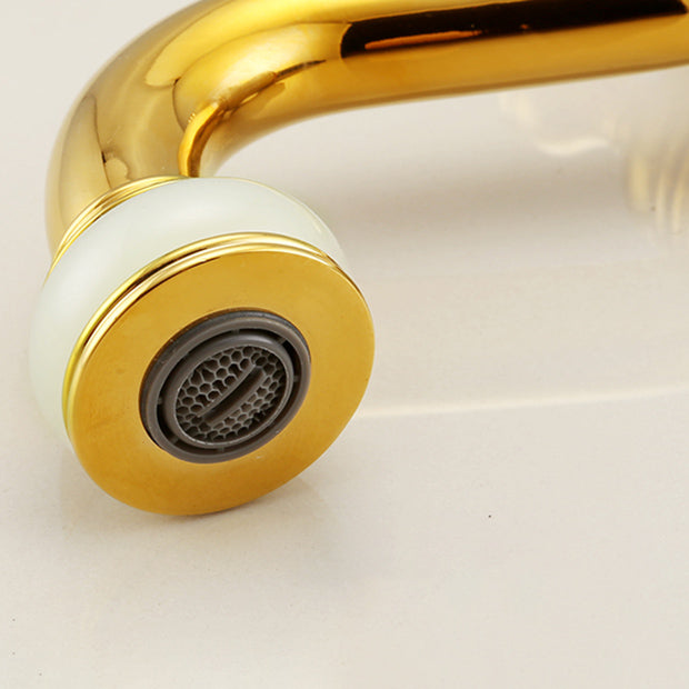 Traditional Wide Spread Bathroom Faucet Elegant Lavatory Faucet Clearhalo 'Bathroom Remodel & Bathroom Fixtures' 'Bathroom Sink Faucets' 'Bathroom Sinks & Faucet Components' 'bathroom_sink_faucets' 'Home Improvement' 'home_improvement' 'home_improvement_bathroom_sink_faucets' 7364749