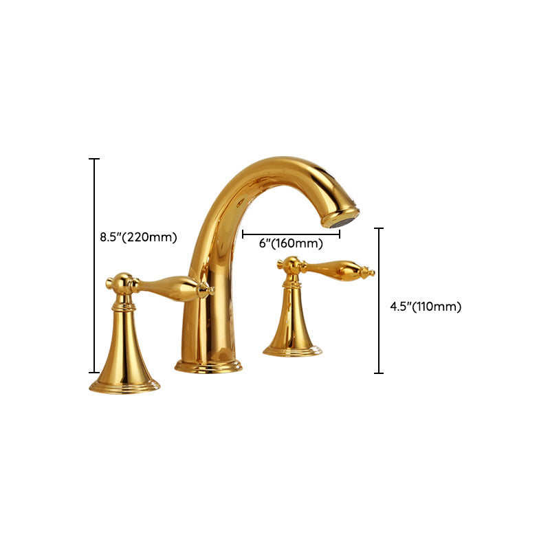 Traditional Wide Spread Bathroom Faucet Elegant Lavatory Faucet Clearhalo 'Bathroom Remodel & Bathroom Fixtures' 'Bathroom Sink Faucets' 'Bathroom Sinks & Faucet Components' 'bathroom_sink_faucets' 'Home Improvement' 'home_improvement' 'home_improvement_bathroom_sink_faucets' 7364751