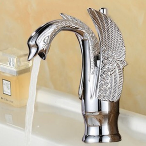 Traditional Wide Spread Bathroom Faucet 1-Handle Lavatory Faucet Clearhalo 'Bathroom Remodel & Bathroom Fixtures' 'Bathroom Sink Faucets' 'Bathroom Sinks & Faucet Components' 'bathroom_sink_faucets' 'Home Improvement' 'home_improvement' 'home_improvement_bathroom_sink_faucets' 7364787