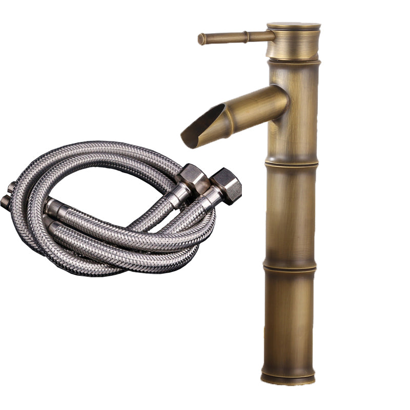 Vintage Wide Spread Bathroom Faucet 1-Handle Lavatory Faucet 11.8" Ferme Campagne Supply Lines Included Clearhalo 'Accueil' 'Amélioration Domiciliaire' 'bathroom_sink_faucets' 'Ensembles de Lavabo & de Robinet de Toilette' 'home_improvement' 'home_improvement_bathroom_sink_faucets' 'Robinet de Lavabo de Salle de Bain' 'Rénovation et Équipement de Salle de Bain' 7364811