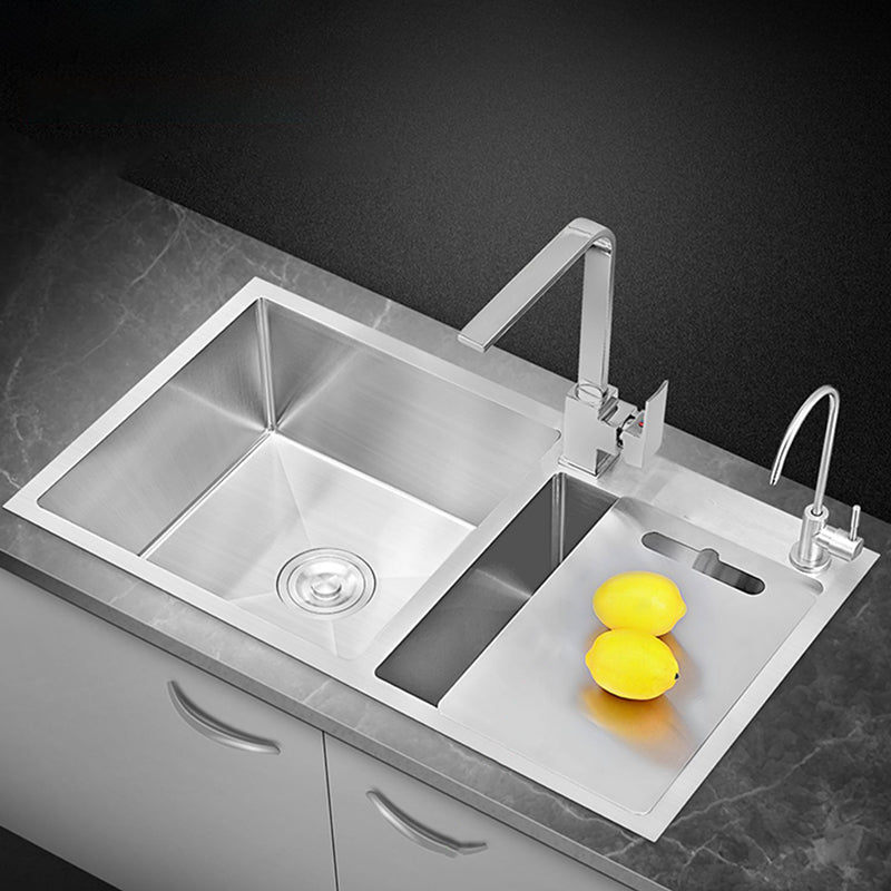 Single Bowl Kitchen Sink Stainless Steel Sink with Soap Dispenser Clearhalo 'Home Improvement' 'home_improvement' 'home_improvement_kitchen_sinks' 'Kitchen Remodel & Kitchen Fixtures' 'Kitchen Sinks & Faucet Components' 'Kitchen Sinks' 'kitchen_sinks' 7366855