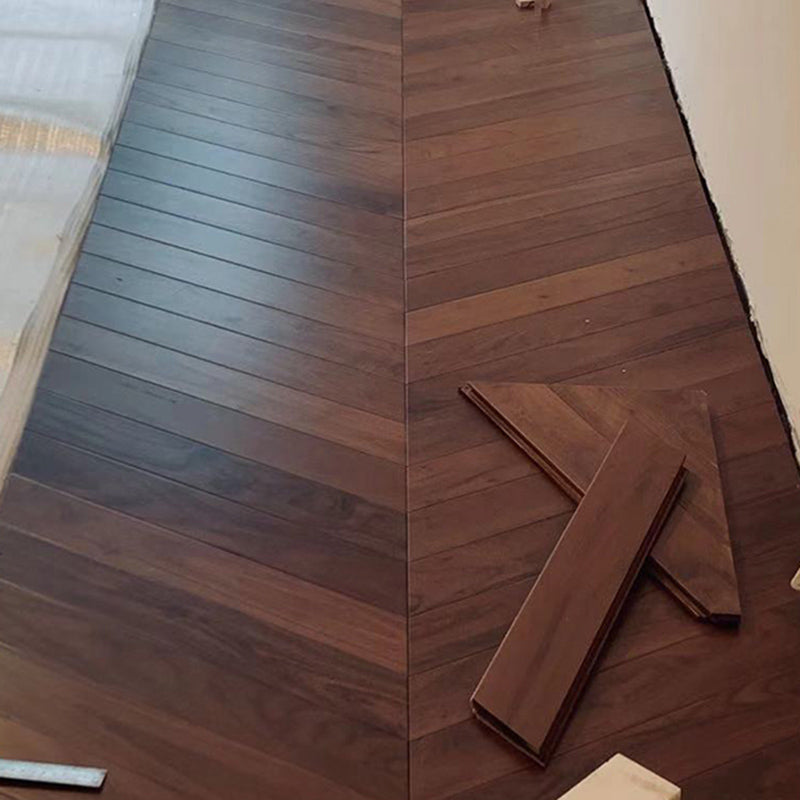 Traditional Plank Flooring Solid Wood Wire Brushed Click-Locking Trim Piece Brown 215.2 sq ft. - 360 Pieces Clearhalo 'Flooring 'Hardwood Flooring' 'hardwood_flooring' 'Home Improvement' 'home_improvement' 'home_improvement_hardwood_flooring' Walls and Ceiling' 7366971