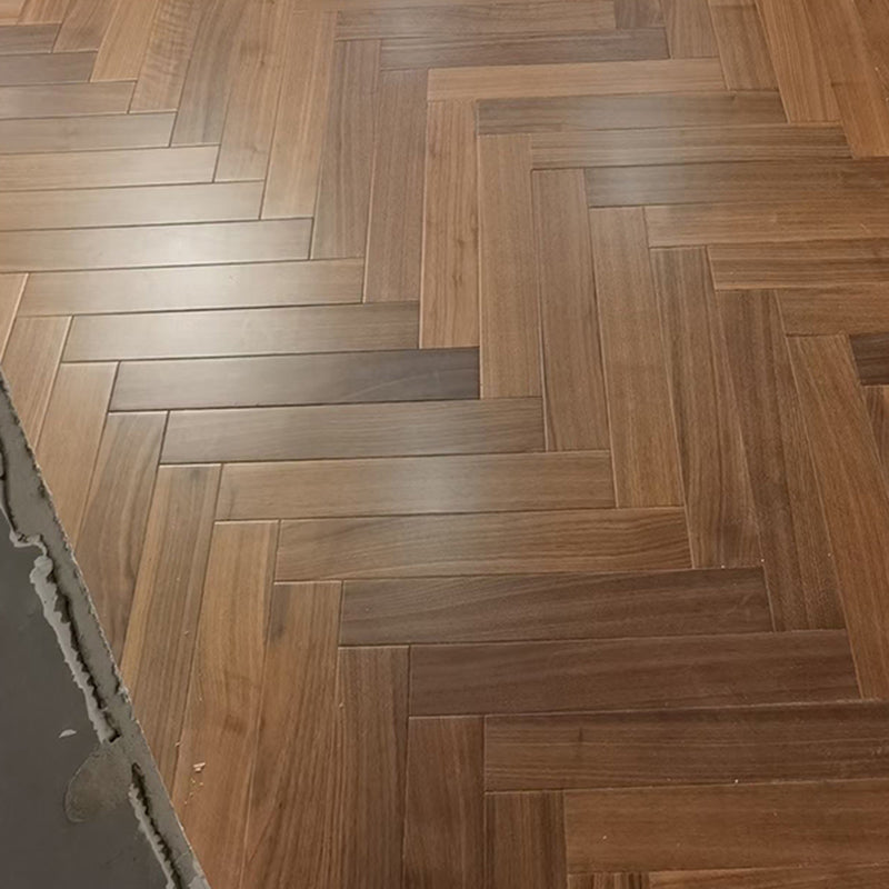 Traditional Plank Flooring Solid Wood Wire Brushed Click-Locking Trim Piece Maple 215.3 sq ft. - 480 Pieces Clearhalo 'Flooring 'Hardwood Flooring' 'hardwood_flooring' 'Home Improvement' 'home_improvement' 'home_improvement_hardwood_flooring' Walls and Ceiling' 7366974
