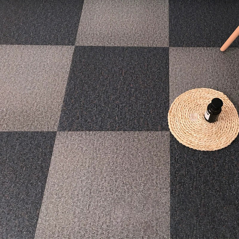 Square Plastic Floor Water Resistant Fabric Look Peel & Stick Floor Tiles Clearhalo 'Flooring 'Home Improvement' 'home_improvement' 'home_improvement_vinyl_flooring' 'Vinyl Flooring' 'vinyl_flooring' Walls and Ceiling' 7368972