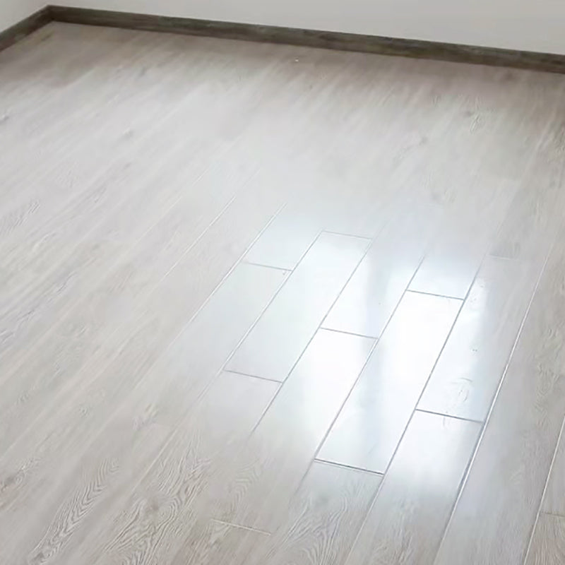 Laminate Flooring Scratch Flooring Click-clock Wooden Laminate Flooring Clearhalo 'Flooring 'Home Improvement' 'home_improvement' 'home_improvement_laminate_flooring' 'Laminate Flooring' 'laminate_flooring' Walls and Ceiling' 7372824