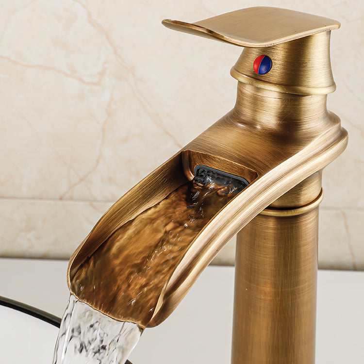 Vessel Faucet Waterfall Spout Traditional Circular Lever Handle Vanity Sink Faucet Clearhalo 'Bathroom Remodel & Bathroom Fixtures' 'Bathroom Sink Faucets' 'Bathroom Sinks & Faucet Components' 'bathroom_sink_faucets' 'Home Improvement' 'home_improvement' 'home_improvement_bathroom_sink_faucets' 7373378