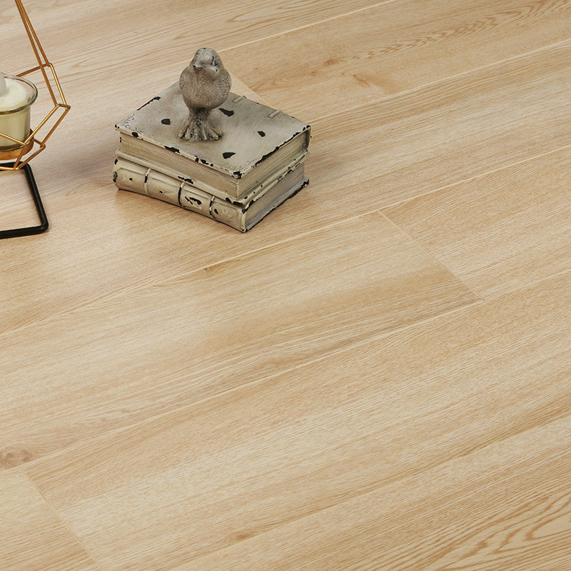 Laminate Flooring Wooden Click-clock Scratch Resistant Laminate Flooring Light Brown Clearhalo 'Flooring 'Home Improvement' 'home_improvement' 'home_improvement_laminate_flooring' 'Laminate Flooring' 'laminate_flooring' Walls and Ceiling' 7377707