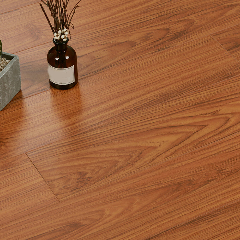 Laminate Flooring Wooden Click-clock Scratch Resistant Laminate Flooring Dark Brown Clearhalo 'Flooring 'Home Improvement' 'home_improvement' 'home_improvement_laminate_flooring' 'Laminate Flooring' 'laminate_flooring' Walls and Ceiling' 7377718