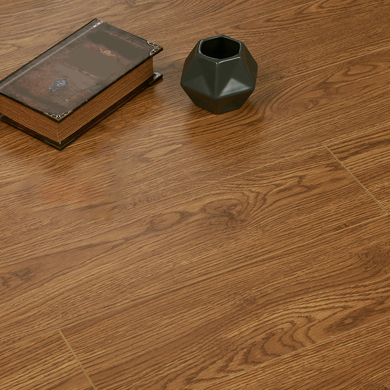 Laminate Flooring Wooden Click-clock Scratch Resistant Laminate Flooring Dark Khaki Clearhalo 'Flooring 'Home Improvement' 'home_improvement' 'home_improvement_laminate_flooring' 'Laminate Flooring' 'laminate_flooring' Walls and Ceiling' 7377720