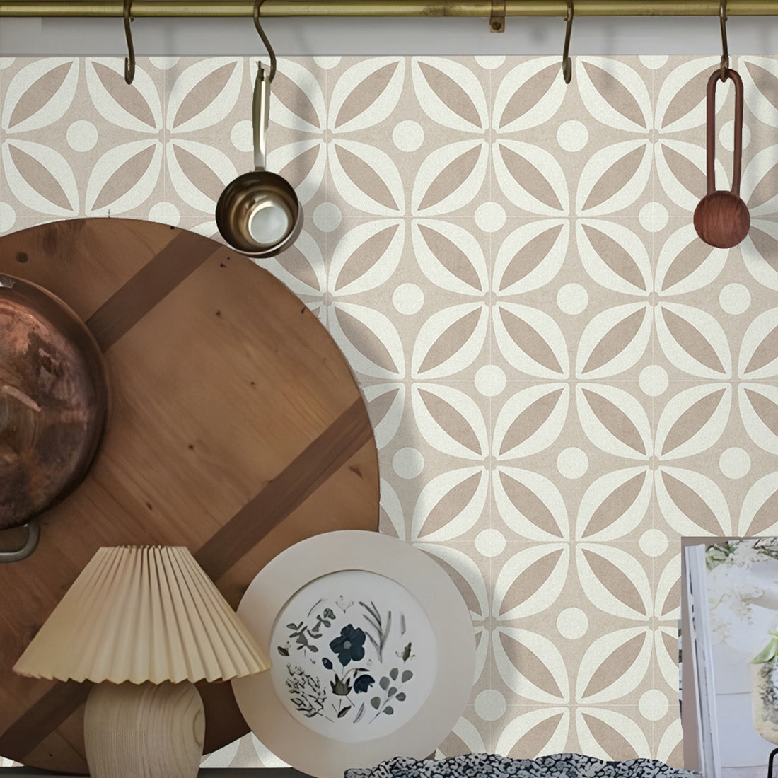 Modern Peel and Stick Backsplash Tile PVC Peel and Stick Tile for Bathroom Clearhalo 'Flooring 'Home Improvement' 'home_improvement' 'home_improvement_peel_stick_blacksplash' 'Peel & Stick Backsplash Tile' 'peel_stick_blacksplash' 'Walls & Ceilings' Walls and Ceiling' 7378342