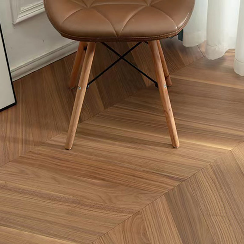 Traditional Side Trim Piece Wire Brushed Click Lock Wooden Wall Planks Light Brown Clearhalo 'Flooring 'Hardwood Flooring' 'hardwood_flooring' 'Home Improvement' 'home_improvement' 'home_improvement_hardwood_flooring' Walls and Ceiling' 7381181