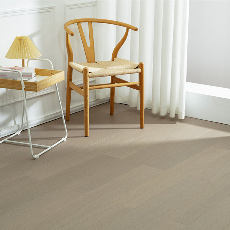 Traditional Laminate Flooring Click-Lock 15mm Thickness Scratch Resistant Waterproof Light Brown Oak Clearhalo 'Flooring 'Home Improvement' 'home_improvement' 'home_improvement_laminate_flooring' 'Laminate Flooring' 'laminate_flooring' Walls and Ceiling' 7382177