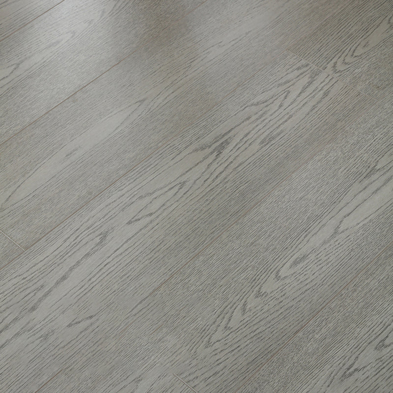 Traditional Wood Floor Planks Wire Brushed Click-Locking Hardwood Deck Tiles Morandi Grey Clearhalo 'Flooring 'Hardwood Flooring' 'hardwood_flooring' 'Home Improvement' 'home_improvement' 'home_improvement_hardwood_flooring' Walls and Ceiling' 7385750