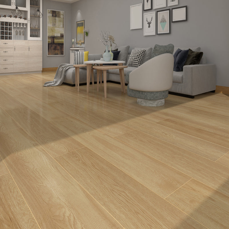 Traditional Wood Floor Planks Wire Brushed Click-Locking Hardwood Deck Tiles Clearhalo 'Flooring 'Hardwood Flooring' 'hardwood_flooring' 'Home Improvement' 'home_improvement' 'home_improvement_hardwood_flooring' Walls and Ceiling' 7385775