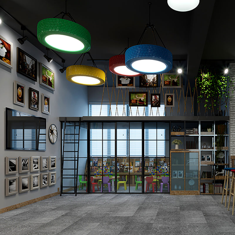 Contemporary Laminate Tongue and Groove Locking Slip Resistant Waterproof Dark Gray-Black Clearhalo 'Flooring 'Home Improvement' 'home_improvement' 'home_improvement_laminate_flooring' 'Laminate Flooring' 'laminate_flooring' Walls and Ceiling' 7396811