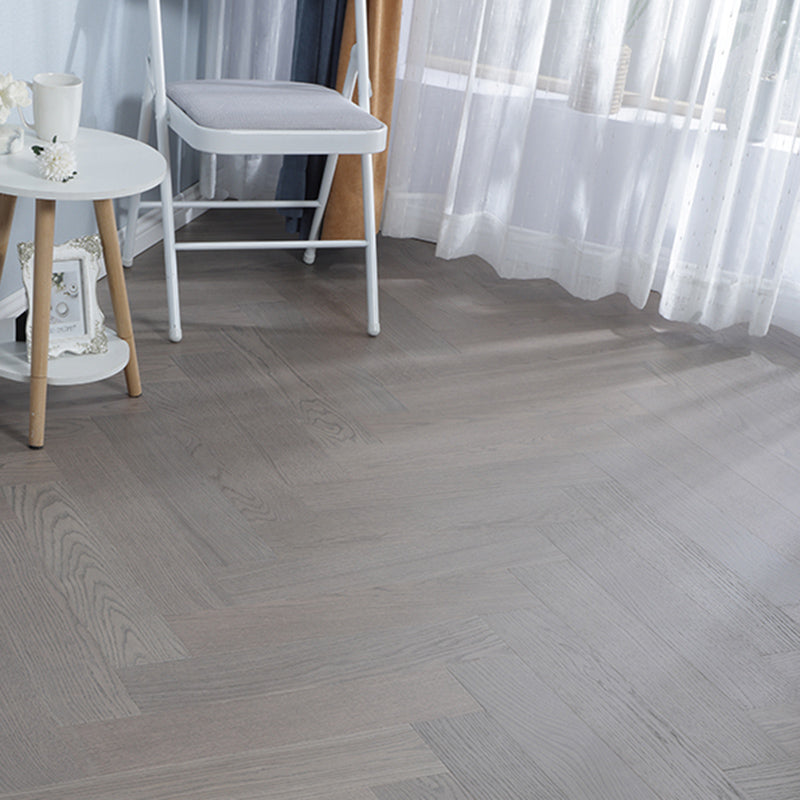 Traditional Wood Tile Wire Brushed Parquet Click-Locking Wood Floor Planks Warm Gray Clearhalo 'Flooring 'Hardwood Flooring' 'hardwood_flooring' 'Home Improvement' 'home_improvement' 'home_improvement_hardwood_flooring' Walls and Ceiling' 7403843
