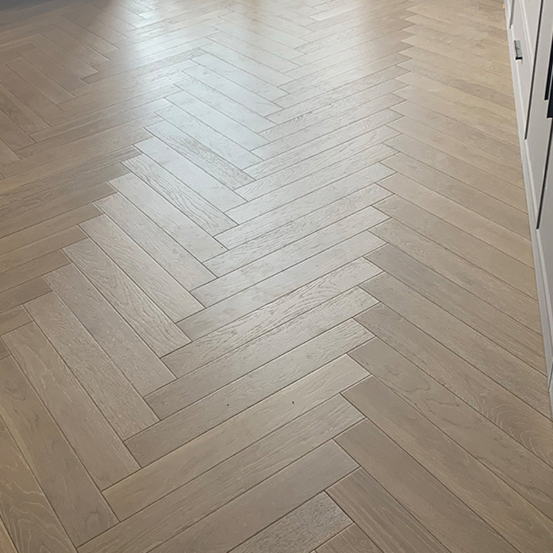 Traditional Wood Flooring Tiles Solid Wood Click-Locking Water Resistant Side Trim Piece Brown 215.2 sq ft. - 360 Pieces Clearhalo 'Flooring 'Hardwood Flooring' 'hardwood_flooring' 'Home Improvement' 'home_improvement' 'home_improvement_hardwood_flooring' Walls and Ceiling' 7403928