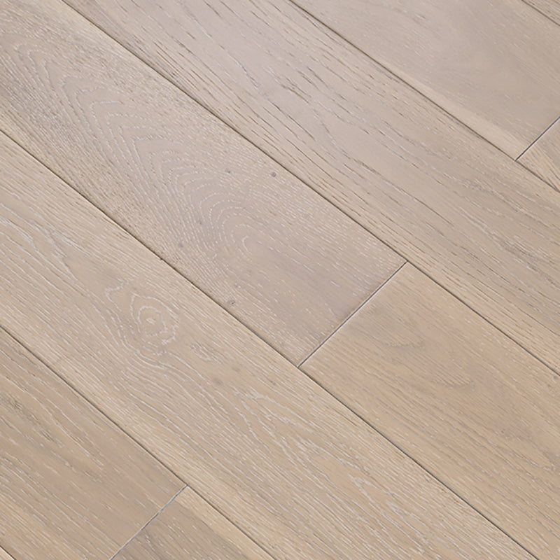 Traditional Flooring Tiles Solid Wood Water Resistant Click-Locking Plank Flooring Clearhalo 'Flooring 'Hardwood Flooring' 'hardwood_flooring' 'Home Improvement' 'home_improvement' 'home_improvement_hardwood_flooring' Walls and Ceiling' 7407580