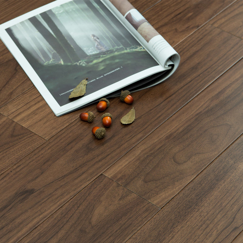 Traditional Plank Flooring Wire Brushed Waterproof Click-Locking Wood Tile Set Walnut Clearhalo 'Flooring 'Hardwood Flooring' 'hardwood_flooring' 'Home Improvement' 'home_improvement' 'home_improvement_hardwood_flooring' Walls and Ceiling' 7407613