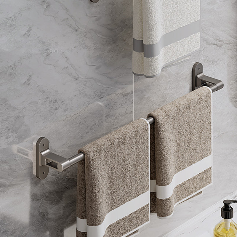 Metal Bathroom Accessory Set Drill and Screw Mount Bathroom Accessory Kit Clearhalo 'Bathroom Hardware Sets' 'Bathroom Hardware' 'Bathroom Remodel & Bathroom Fixtures' 'bathroom_hardware_sets' 'Home Improvement' 'home_improvement' 'home_improvement_bathroom_hardware_sets' 7422777