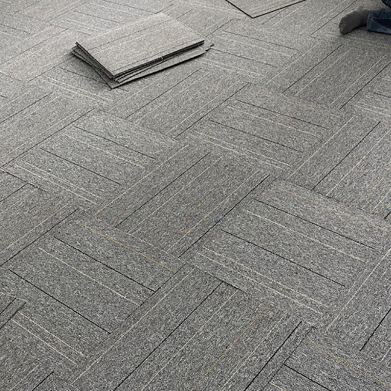 Modern Carpet Tiles Level Loop Glue Down Fade Resistant Carpet Tile Silver Gray 60-Piece Set Clearhalo 'Carpet Tiles & Carpet Squares' 'carpet_tiles_carpet_squares' 'Flooring 'Home Improvement' 'home_improvement' 'home_improvement_carpet_tiles_carpet_squares' Walls and Ceiling' 7423760