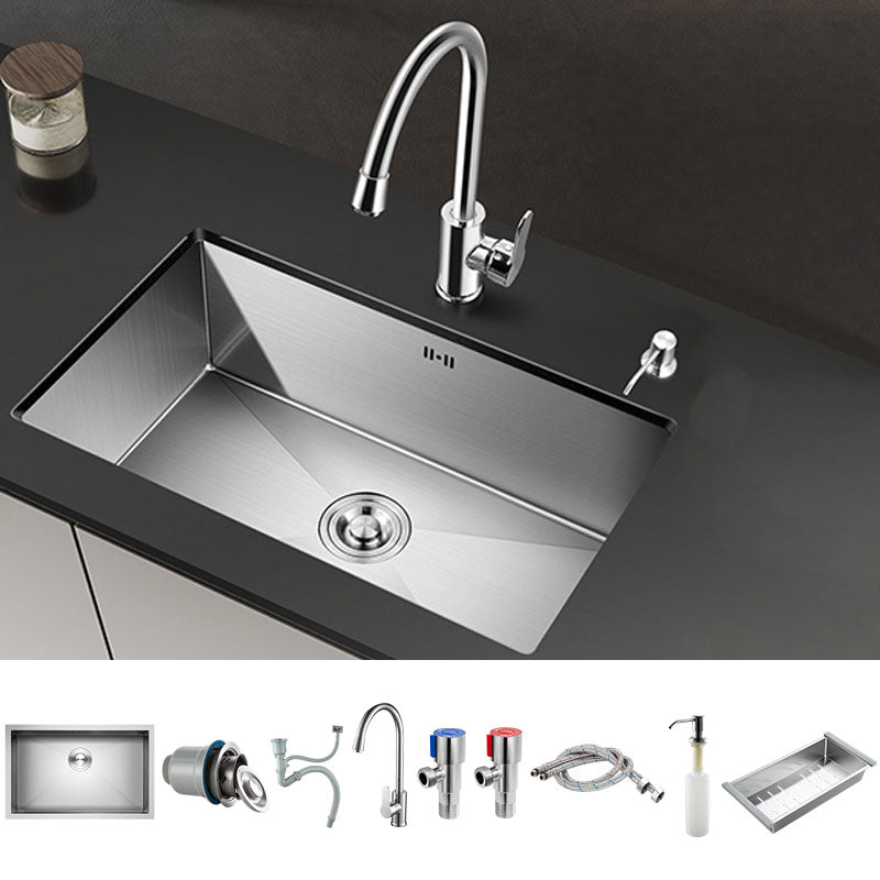 Modern Style Kitchen Sink Stainless Steel Undermount Kitchen Sink with Faucet Round Faucet Clearhalo 'Home Improvement' 'home_improvement' 'home_improvement_kitchen_sinks' 'Kitchen Remodel & Kitchen Fixtures' 'Kitchen Sinks & Faucet Components' 'Kitchen Sinks' 'kitchen_sinks' 7440091