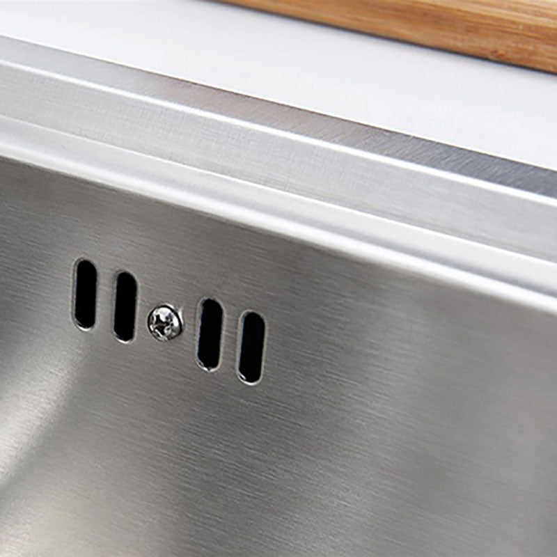 Modern Single Bowl Kitchen Sink Stainless Steel Sink with Basket Strainer Clearhalo 'Home Improvement' 'home_improvement' 'home_improvement_kitchen_sinks' 'Kitchen Remodel & Kitchen Fixtures' 'Kitchen Sinks & Faucet Components' 'Kitchen Sinks' 'kitchen_sinks' 7440690