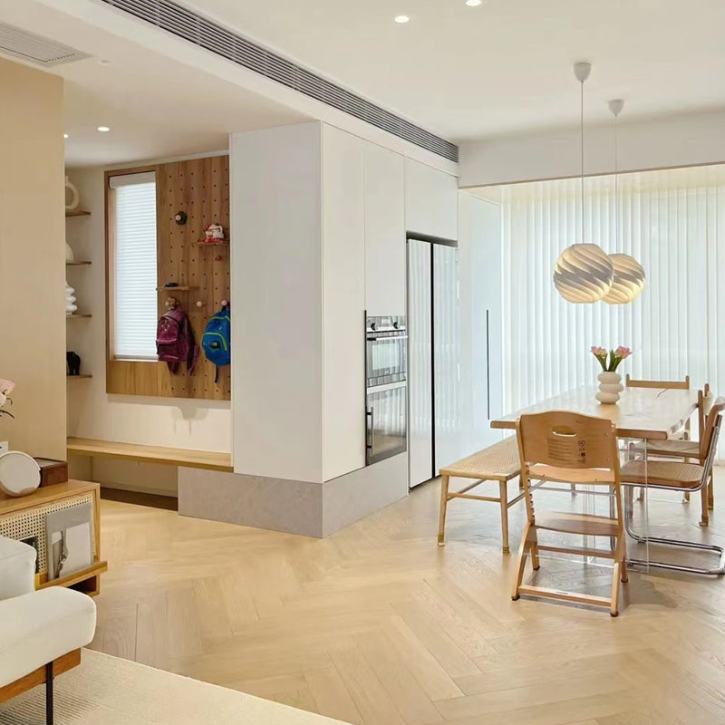 Modern Light Wood Laminate Flooring Scratch Resistance Smooth Laminate Plank Flooring Clearhalo 'Flooring 'Home Improvement' 'home_improvement' 'home_improvement_laminate_flooring' 'Laminate Flooring' 'laminate_flooring' Walls and Ceiling' 7452124