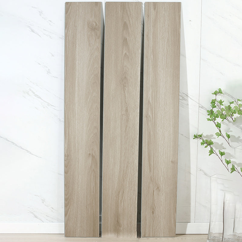 Modern Natural Finish Laminate Flooring Waterproof Smooth Laminate Plank Flooring Gray-Khaki Clearhalo 'Flooring 'Home Improvement' 'home_improvement' 'home_improvement_laminate_flooring' 'Laminate Flooring' 'laminate_flooring' Walls and Ceiling' 7452257