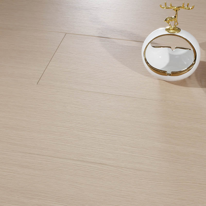 Modern Style Laminate Floor Wooden Waterproof Scratch Resistant Laminate Floor Clearhalo 'Flooring 'Home Improvement' 'home_improvement' 'home_improvement_laminate_flooring' 'Laminate Flooring' 'laminate_flooring' Walls and Ceiling' 7454031