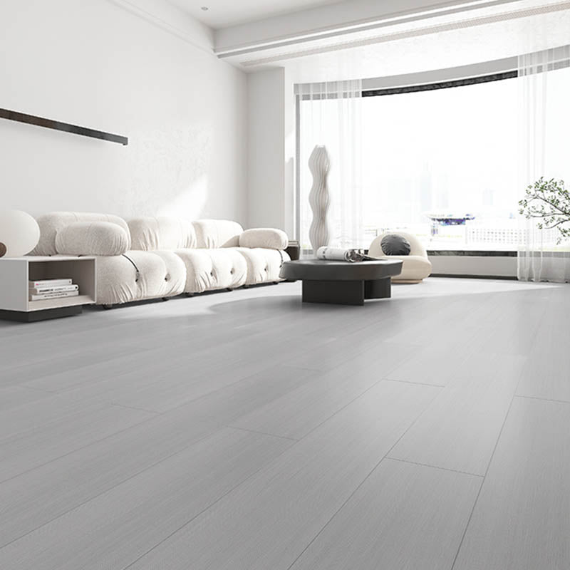 Modern Style Laminate Floor Wooden Waterproof Scratch Resistant Laminate Floor Light Gray Clearhalo 'Flooring 'Home Improvement' 'home_improvement' 'home_improvement_laminate_flooring' 'Laminate Flooring' 'laminate_flooring' Walls and Ceiling' 7454037