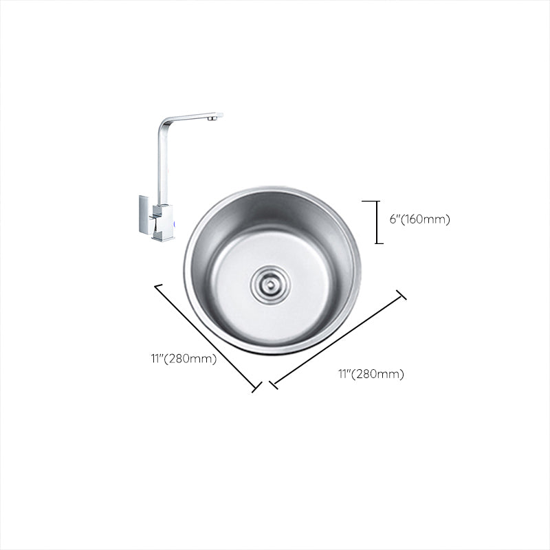 Round Single Bowl Kitchen Sink Stainless Steel Sink with Drain Strainer Kit Clearhalo 'Home Improvement' 'home_improvement' 'home_improvement_kitchen_sinks' 'Kitchen Remodel & Kitchen Fixtures' 'Kitchen Sinks & Faucet Components' 'Kitchen Sinks' 'kitchen_sinks' 7465311
