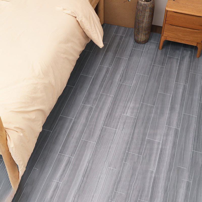 Modern Style PVC Flooring Peel and Stick Wood Effect PVC Flooring Brown Grey Clearhalo 'Flooring 'Home Improvement' 'home_improvement' 'home_improvement_vinyl_flooring' 'Vinyl Flooring' 'vinyl_flooring' Walls and Ceiling' 7467073