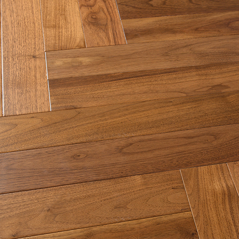 Traditional Flooring Planks Solid Wood Wire Brushed Click-Locking Wood Floor Tile Maple 215.3 sq ft. - 620 Pieces Clearhalo 'Flooring 'Hardwood Flooring' 'hardwood_flooring' 'Home Improvement' 'home_improvement' 'home_improvement_hardwood_flooring' Walls and Ceiling' 7467199