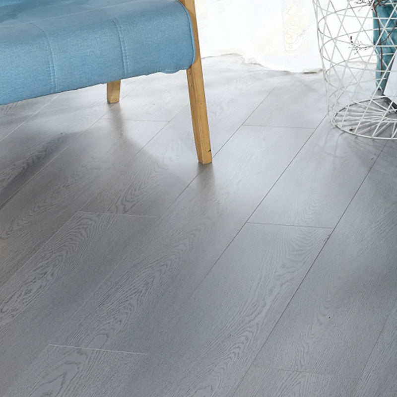 Traditional Wooden Wall Planks Solid Wood Click-Locking Wire Brushed Planks Clearhalo 'Flooring 'Hardwood Flooring' 'hardwood_flooring' 'Home Improvement' 'home_improvement' 'home_improvement_hardwood_flooring' Walls and Ceiling' 7467390