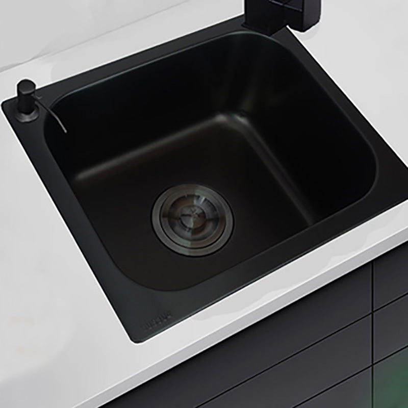 Black Stainless Steel Kitchen Sink Single Bowl Sink with Drain Assembly Clearhalo 'Home Improvement' 'home_improvement' 'home_improvement_kitchen_sinks' 'Kitchen Remodel & Kitchen Fixtures' 'Kitchen Sinks & Faucet Components' 'Kitchen Sinks' 'kitchen_sinks' 7481990