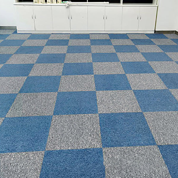 Modern Carpet Tile Loose Lay Non-Skid Fade Resistant Carpet Floor Tile Ocean Blue 4-Piece Set Clearhalo 'Carpet Tiles & Carpet Squares' 'carpet_tiles_carpet_squares' 'Flooring 'Home Improvement' 'home_improvement' 'home_improvement_carpet_tiles_carpet_squares' Walls and Ceiling' 7483716