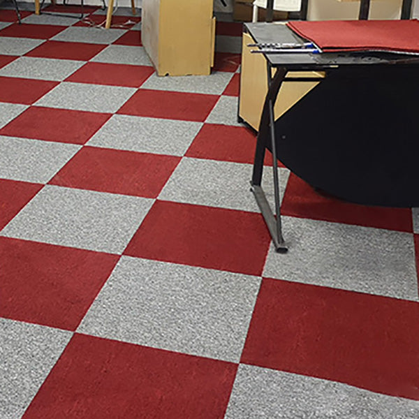 Modern Carpet Tile Loose Lay Non-Skid Fade Resistant Carpet Floor Tile Red 4-Piece Set Clearhalo 'Carpet Tiles & Carpet Squares' 'carpet_tiles_carpet_squares' 'Flooring 'Home Improvement' 'home_improvement' 'home_improvement_carpet_tiles_carpet_squares' Walls and Ceiling' 7483717