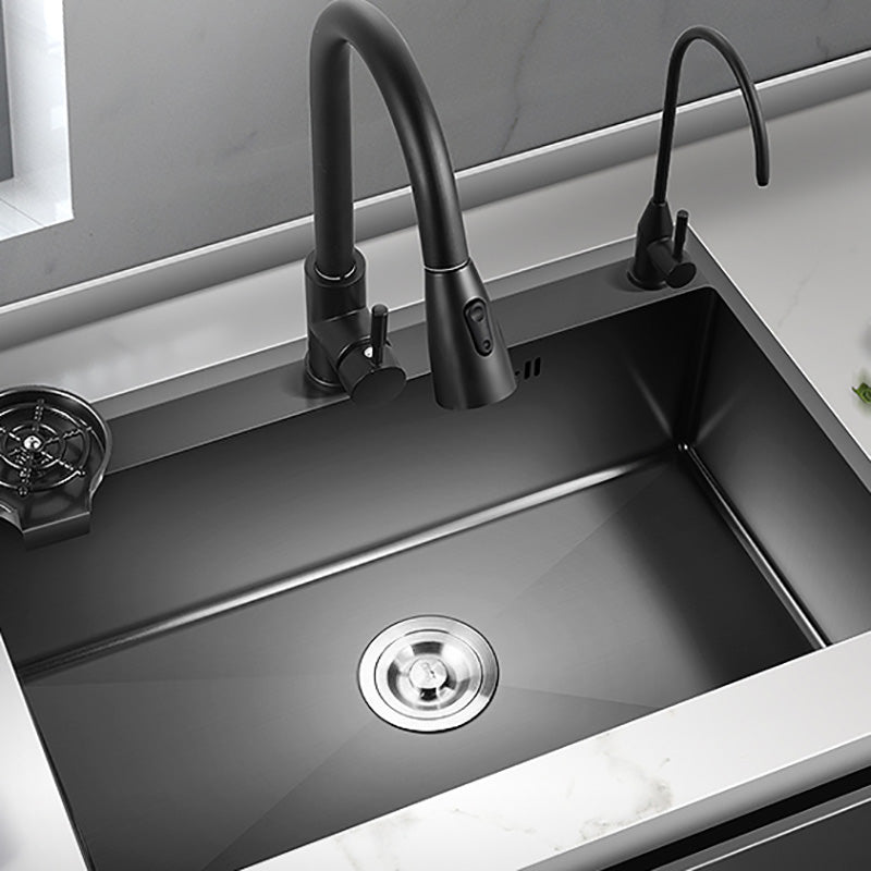 Black Stainless Steel Kitchen Sink Single Bowl Sink with Basket Strainer Clearhalo 'Home Improvement' 'home_improvement' 'home_improvement_kitchen_sinks' 'Kitchen Remodel & Kitchen Fixtures' 'Kitchen Sinks & Faucet Components' 'Kitchen Sinks' 'kitchen_sinks' 7490539