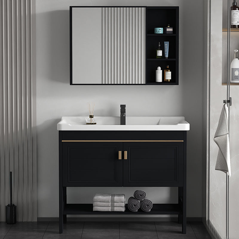 Glam Freestanding Bathroom Sink Vanity Single-Sink Bathroom Vanity Clearhalo 'Bathroom Remodel & Bathroom Fixtures' 'Bathroom Vanities' 'bathroom_vanities' 'Home Improvement' 'home_improvement' 'home_improvement_bathroom_vanities' 7498411