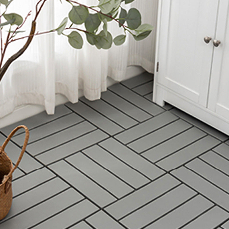 Waterproof Engineered Wood Flooring Modern Flooring Tiles for Garden and Outdoor Gray White 75.3 sq ft. - 77 Pieces Clearhalo 'Flooring 'Hardwood Flooring' 'hardwood_flooring' 'Home Improvement' 'home_improvement' 'home_improvement_hardwood_flooring' Walls and Ceiling' 7505771
