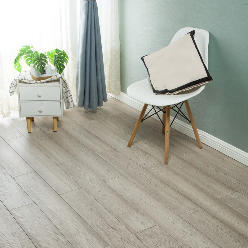 Traditional Wood Flooring Tiles Click Lock Wire Brushed Plank Flooring Silver Gray Clearhalo 'Flooring 'Hardwood Flooring' 'hardwood_flooring' 'Home Improvement' 'home_improvement' 'home_improvement_hardwood_flooring' Walls and Ceiling' 7505804