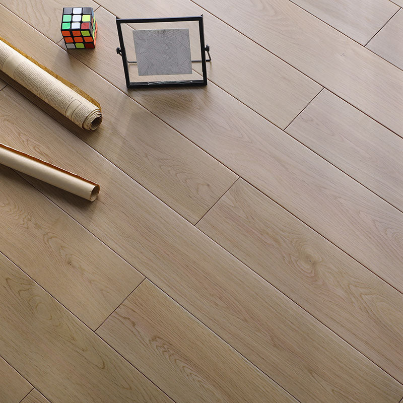 Traditional Wood Flooring Tiles Click-Locking Wire Brushed Hardwood Flooring Gray White Clearhalo 'Flooring 'Hardwood Flooring' 'hardwood_flooring' 'Home Improvement' 'home_improvement' 'home_improvement_hardwood_flooring' Walls and Ceiling' 7510320