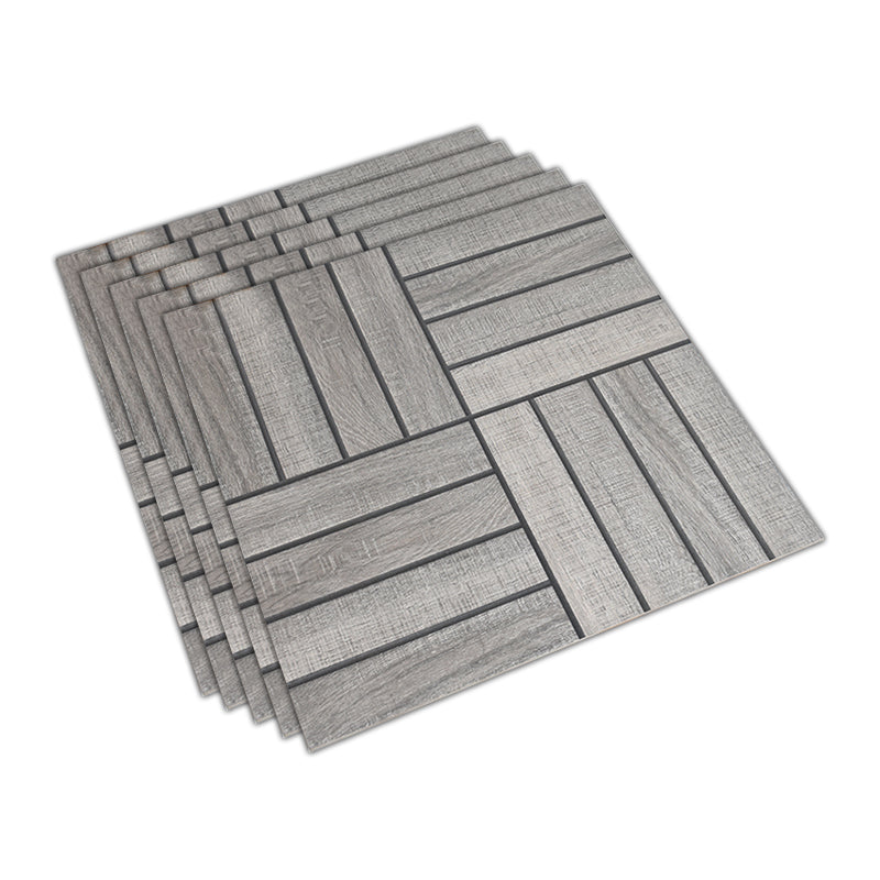 Outdoor Flooring Tiles 23.6" × 23.6" Flooring Tiles with Slip Resistant Light Gray Clearhalo 'Home Improvement' 'home_improvement' 'home_improvement_outdoor_deck_tiles_planks' 'Outdoor Deck Tiles & Planks' 'Outdoor Flooring & Tile' 'Outdoor Remodel' 'outdoor_deck_tiles_planks' 7529985