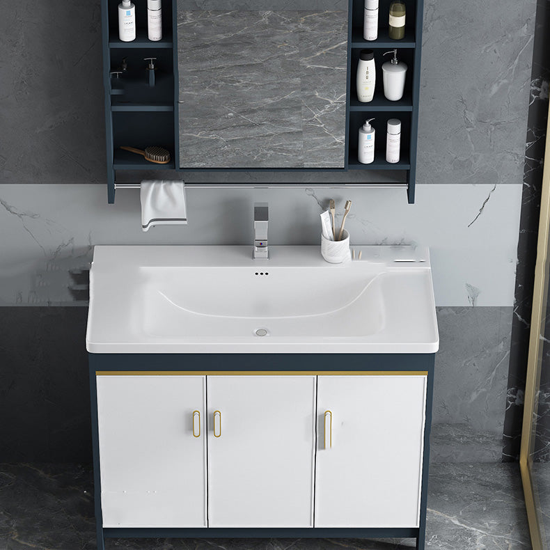 Glam Bathroom Vanity Single Ceramic Top Rectangular Bath Vanity Clearhalo 'Bathroom Remodel & Bathroom Fixtures' 'Bathroom Vanities' 'bathroom_vanities' 'Home Improvement' 'home_improvement' 'home_improvement_bathroom_vanities' 7610896