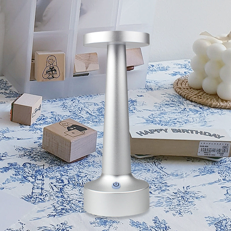 Circle Dining Table Light Modernism Metallic Restaurant Waterproof LED Desk Lamp in Black/Silver/Gold Silver Clearhalo 'Lamps' 'Table Lamps' Lighting' 762959