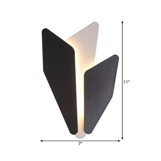 Splicing Bedside Wall Light Sconce Metal LED Contemporary Wall Mount Lamp Fixture in Black, Warm/White Light Clearhalo 'Cast Iron' 'Glass' 'Industrial' 'Modern wall lights' 'Modern' 'Tiffany' 'Traditional wall lights' 'Wall Lamps & Sconces' 'Wall Lights' Lighting' 763002